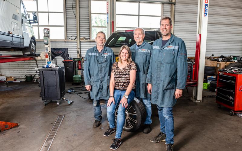 Het team van Bosch Car Service Thijssen in Reuver